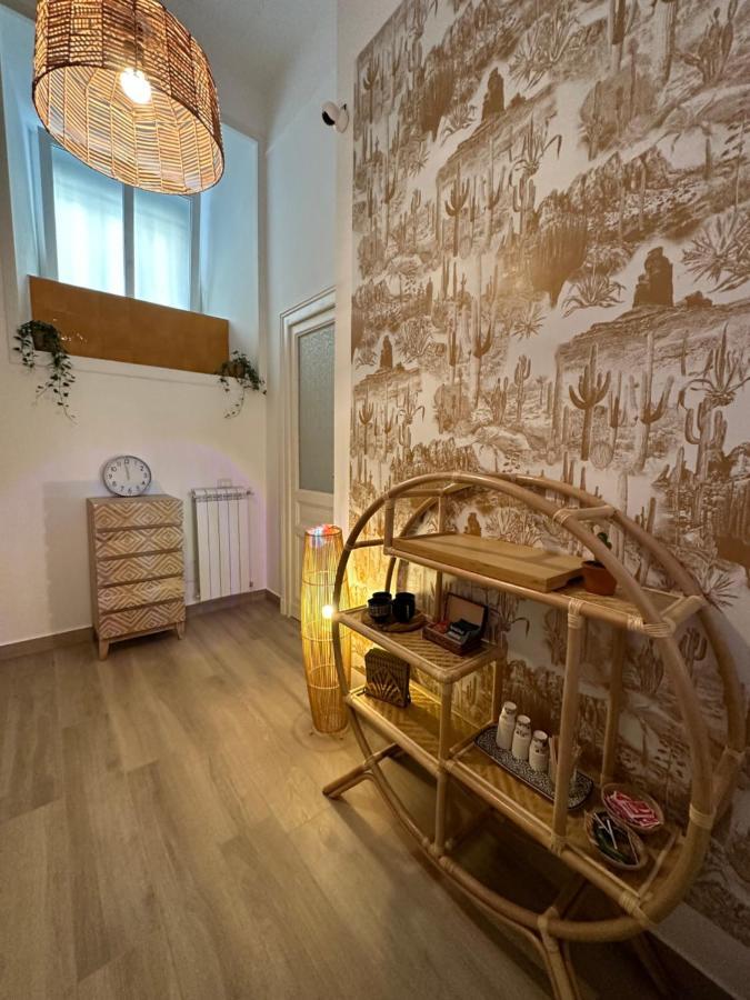 Ex Voto Hotel Наполи Екстериор снимка