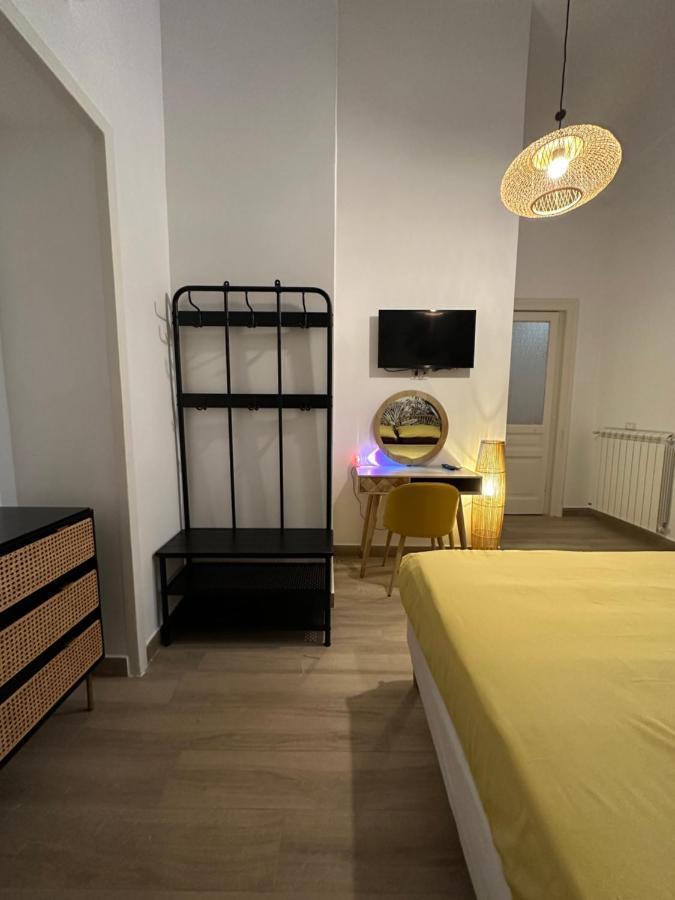 Ex Voto Hotel Наполи Екстериор снимка
